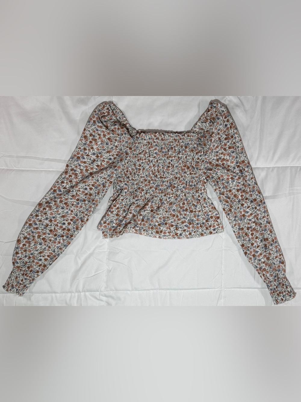 Long-Sleeve Floral Long Sleeve Top